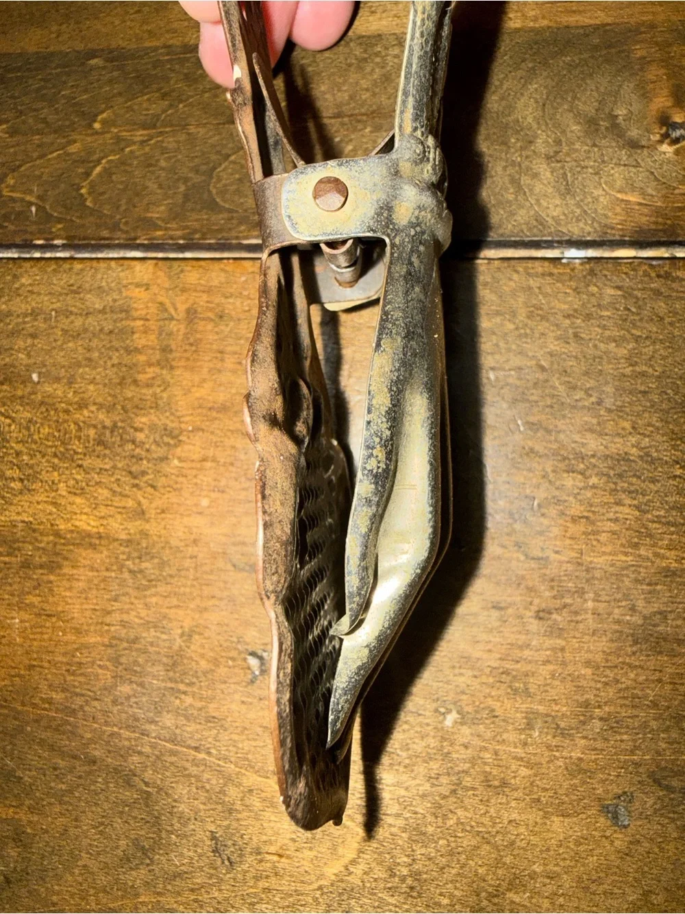 Antique Victorian Brass Lady’s Hand Paper Clip 5″ Desk / Letter Holder